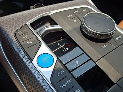 2025 BMW i4 eDrive40
