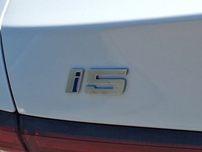 2024 BMW i5 eDrive40