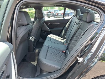 2024 BMW i5 eDrive40