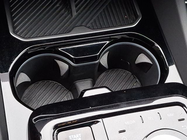 2025 BMW i5 eDrive40