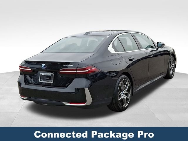 2025 BMW i5 eDrive40