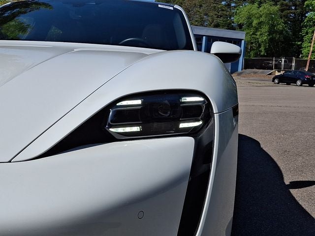 2023 Porsche Taycan Base