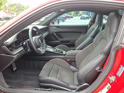 2025 Porsche 911 Carrera GTS