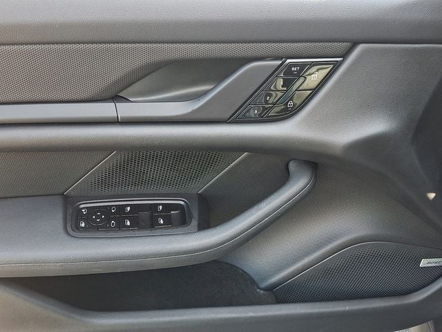 2020 Porsche Taycan 4S