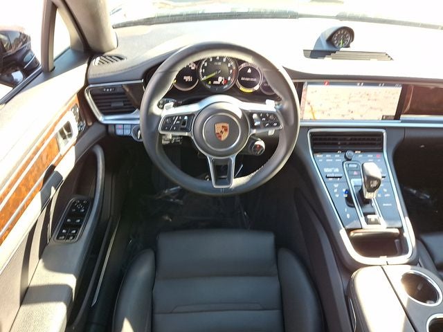 2018 Porsche Panamera E-Hybrid 4