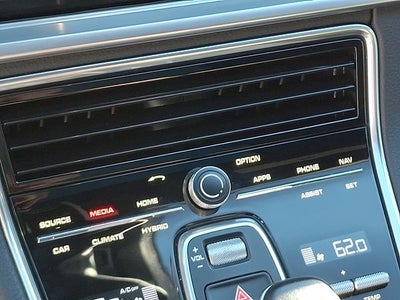 2018 Porsche Panamera E-Hybrid 4