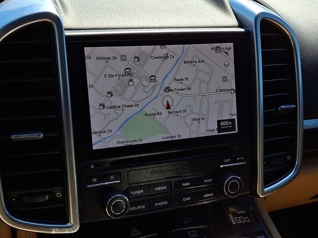 2017 Porsche Cayenne Base