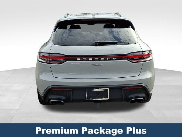 2025 Porsche Macan Base
