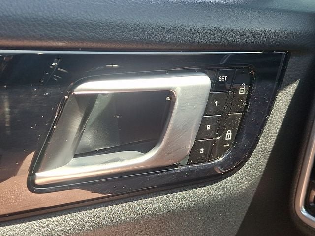 2019 Porsche Cayenne Base