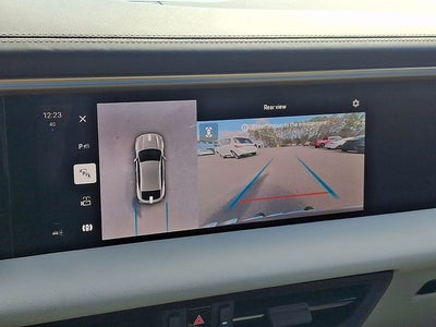 2024 Porsche Macan Electric 4