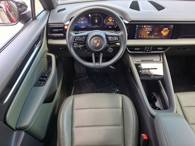 2024 Porsche Macan Electric 4