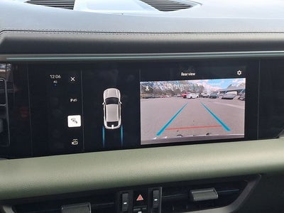 2024 Porsche Macan Electric 4