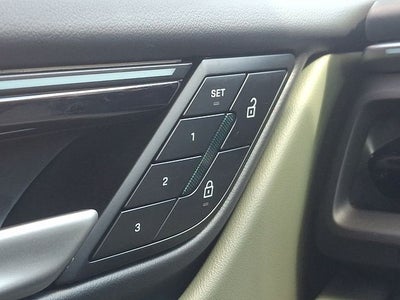 2024 Porsche Macan Electric 4