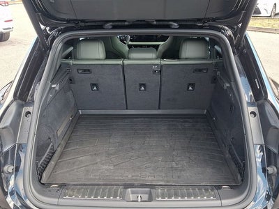 2024 Porsche Macan Electric 4