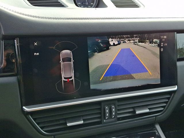 2022 Porsche Cayenne E-Hybrid Base