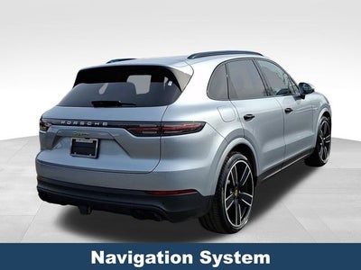 2022 Porsche Cayenne E-Hybrid Base