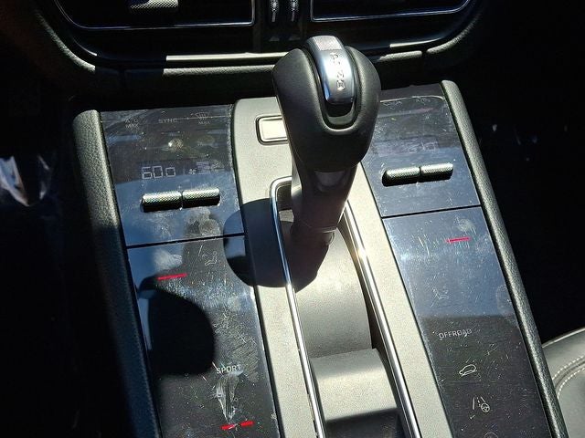 2022 Porsche Macan S