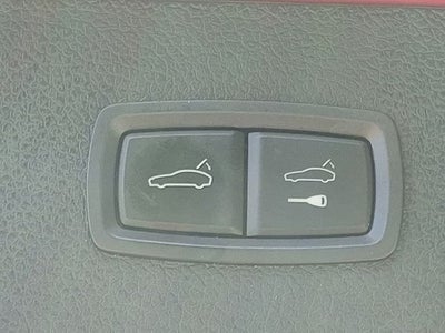 2022 Porsche Macan S