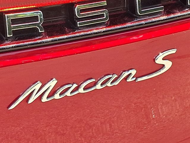 2022 Porsche Macan S