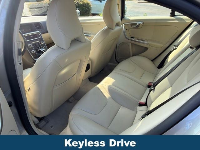 2016 Volvo S60 T5 Drive-E Premier