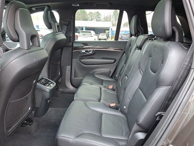 2018 Volvo XC90 T6 Momentum
