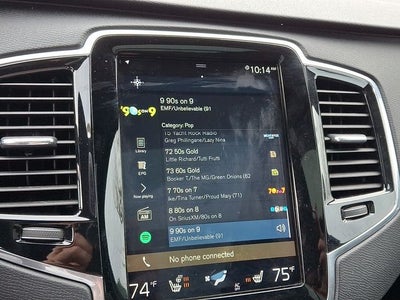 2018 Volvo XC90 T6 Momentum