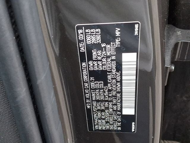 2018 Volvo XC90 T6 Momentum