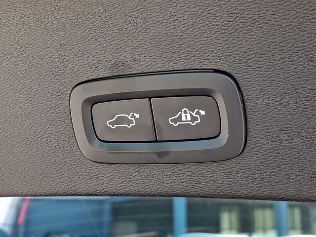 2023 Volvo C40 Recharge Pure Electric Twin Core
