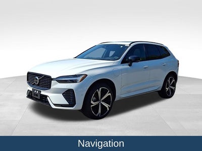 2022 Volvo XC60 Recharge Plug-In Hybrid T8 R-Design