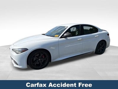 2019 Alfa Romeo Giulia Ti Sport Carbon