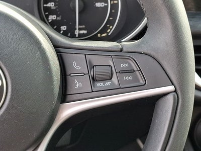 2019 Alfa Romeo Stelvio Base