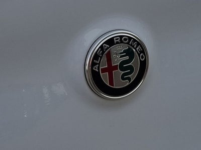 2019 Alfa Romeo Stelvio Base