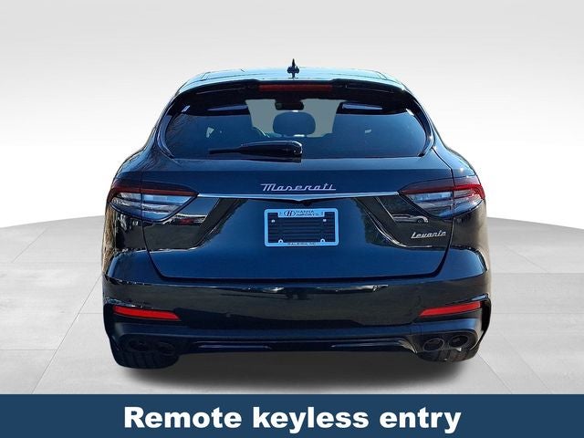 2022 Maserati Levante Modena