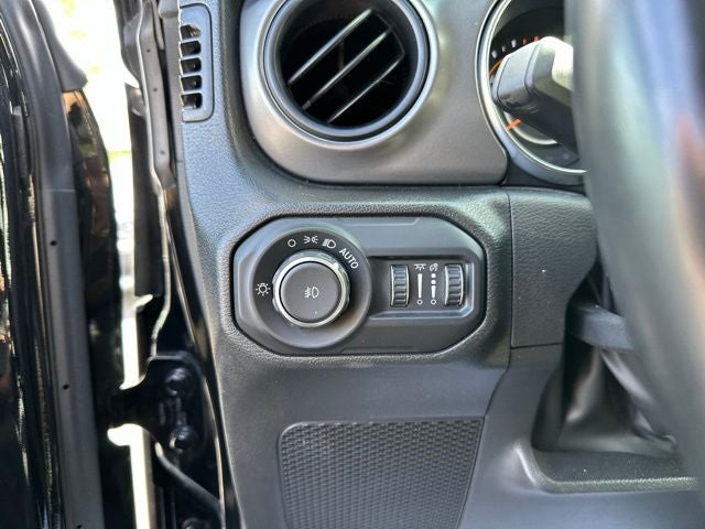 2022 Jeep Wrangler Willys