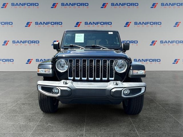 2021 Jeep Gladiator Overland
