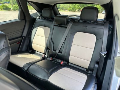 2022 Ford Escape Hybrid Titanium