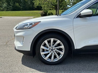 2022 Ford Escape Hybrid Titanium