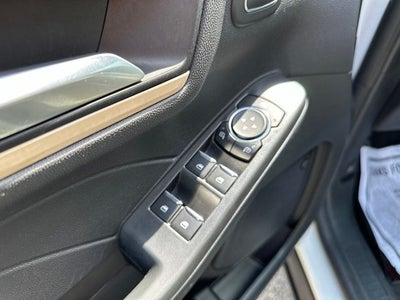 2022 Ford Escape Hybrid Titanium
