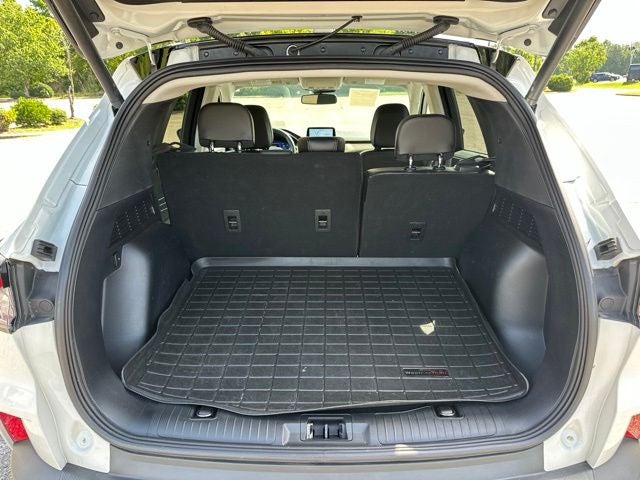 2022 Ford Escape Hybrid Titanium