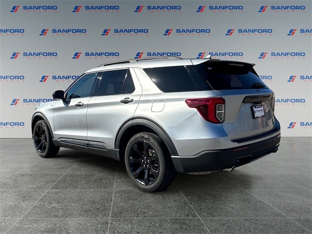 2022 Ford Explorer ST-Line