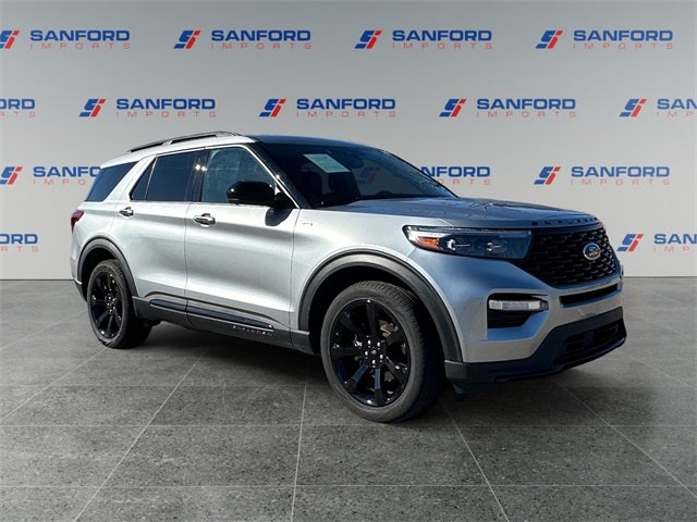 2022 Ford Explorer ST-Line
