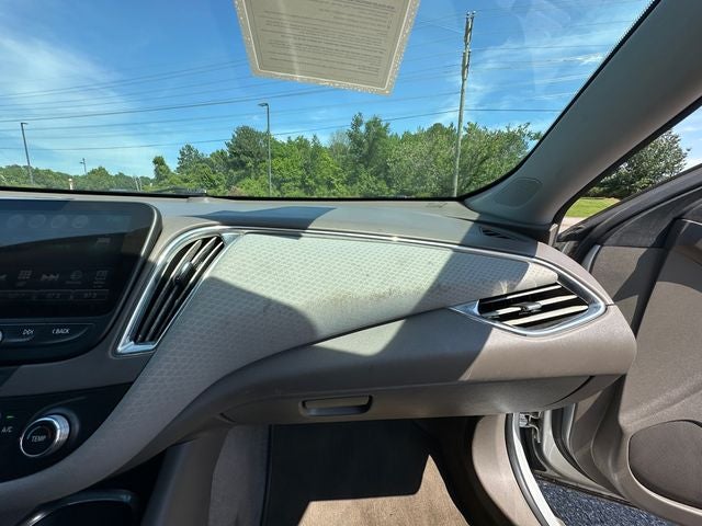 2017 Chevrolet Malibu LT 1LT