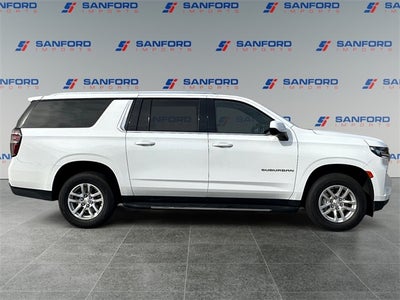 2023 Chevrolet Suburban LT