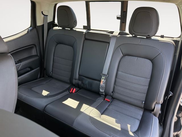 2022 GMC Canyon AT4 w/Cloth