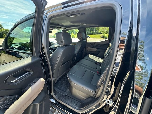 2023 GMC Canyon Denali