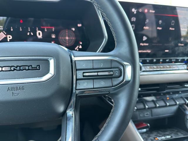 2023 GMC Canyon Denali