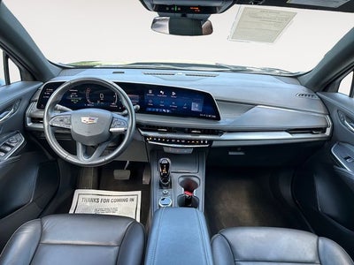 2024 Cadillac XT4 Premium Luxury