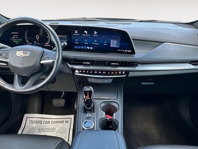2024 Cadillac XT4 Premium Luxury