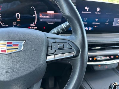 2024 Cadillac XT4 Premium Luxury
