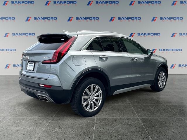 2023 Cadillac XT4 Premium Luxury